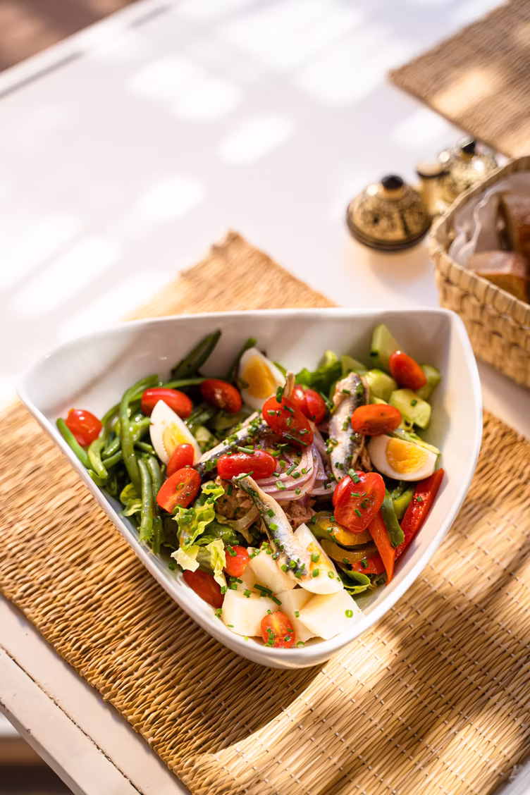 myah-bay-pool-salade